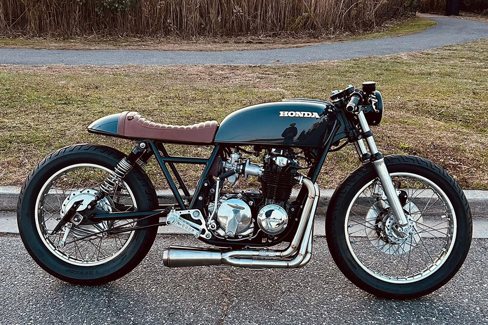 Murray's Carbs on a custom built Honda CB550 Cafe Racer.