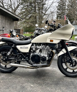 Kawasaki KZ1000 motorcycles are faster and more reliable with Murray's Carbs.