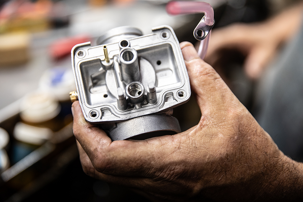 Removing A Mikuni VM Float Pin Needle Seat Murrays Carbs