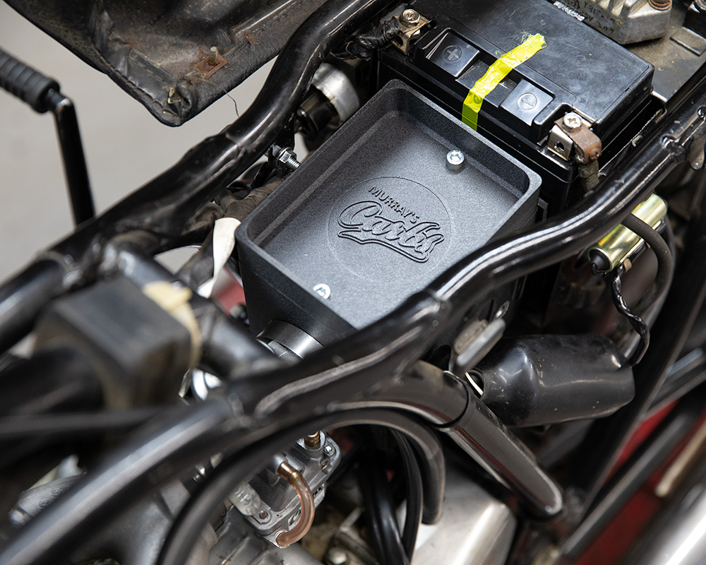 Tool tray lid with Murray's Carbs logo for Yamaha TX500.
